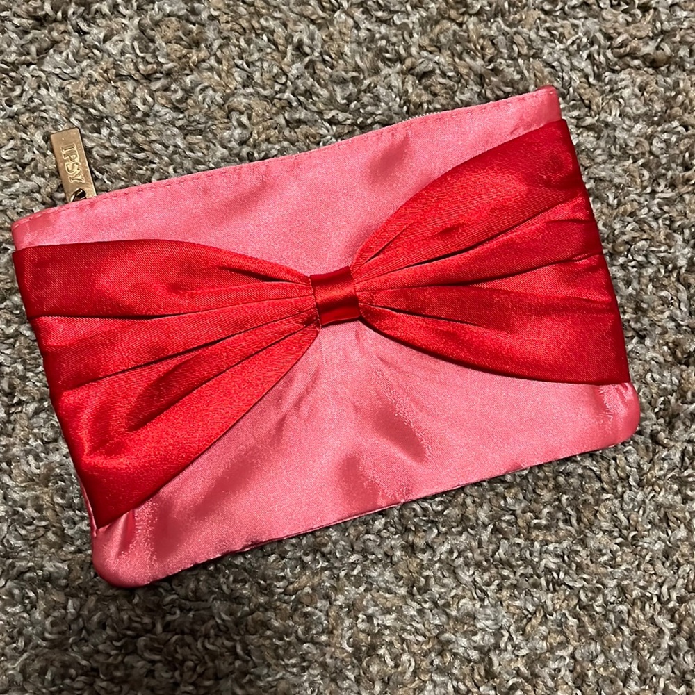 Valentines Ipsy Makeup Pouch